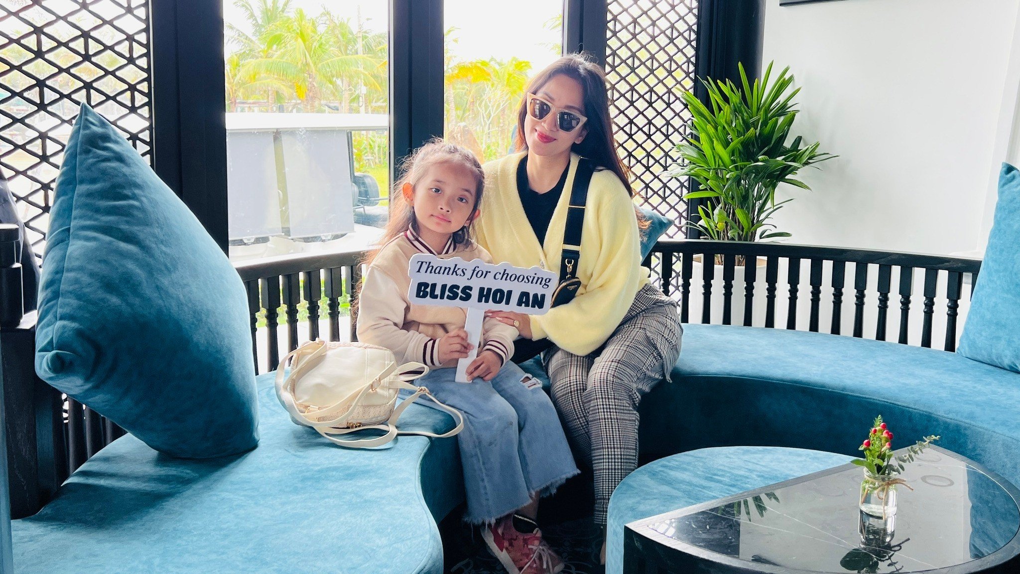 DÀN NGƯỜI NỔI TIẾNG LỰA CHỌN NGHỈ DƯỠNG TẠI BLISS HOI AN